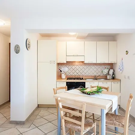 Holiday home Domos De Mare *